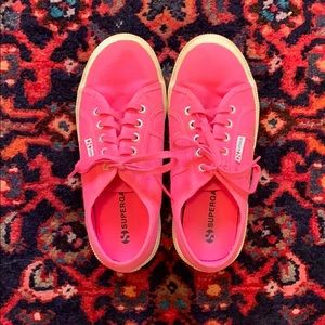 Superga Classic Sneakers